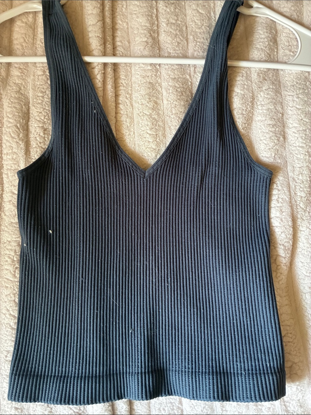 Ribbed V-Neck Tank Top in Dark Gray
